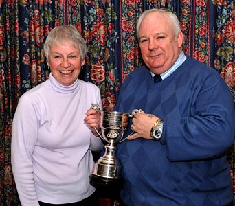 Jim presents the winning club trophy to Jan Clements
