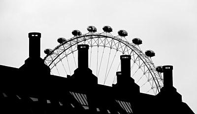 London Silhouetteby Jess Keating